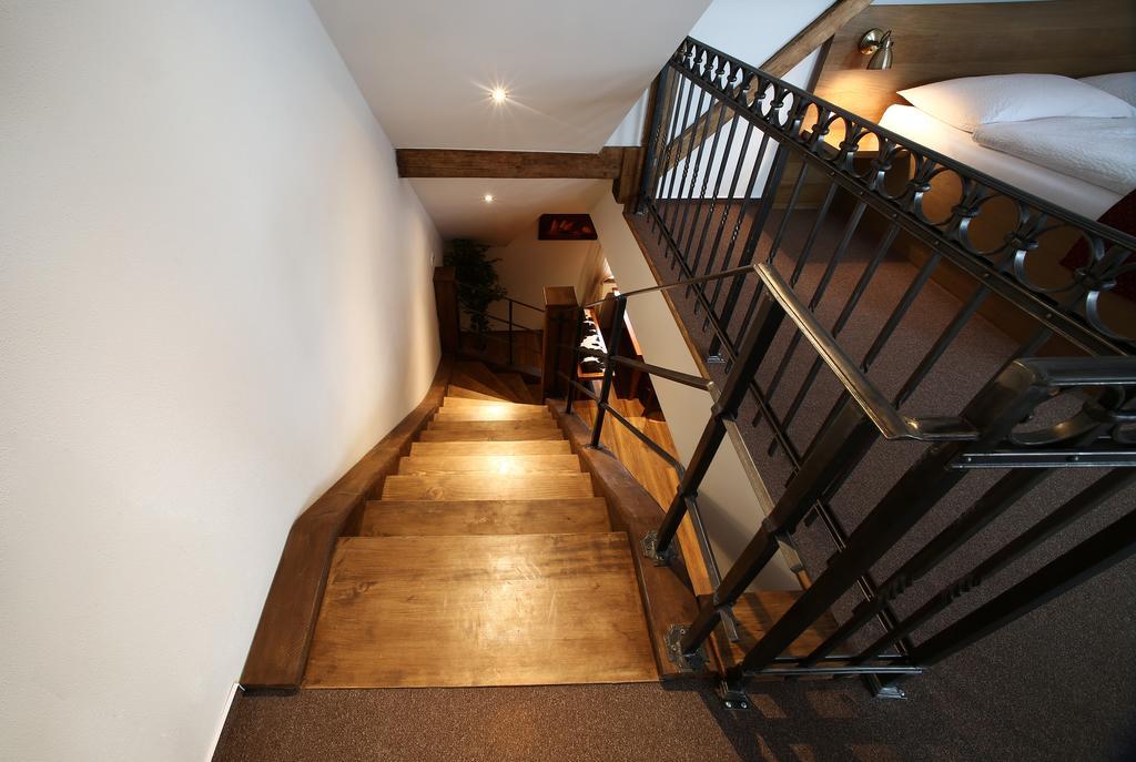 Apartments & Suites Zluta Hruska Plzeň Kültér fotó