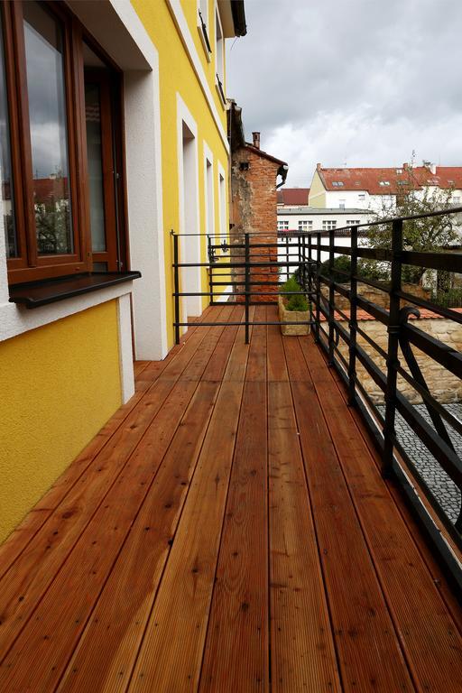 Apartments & Suites Zluta Hruska Plzeň Kültér fotó